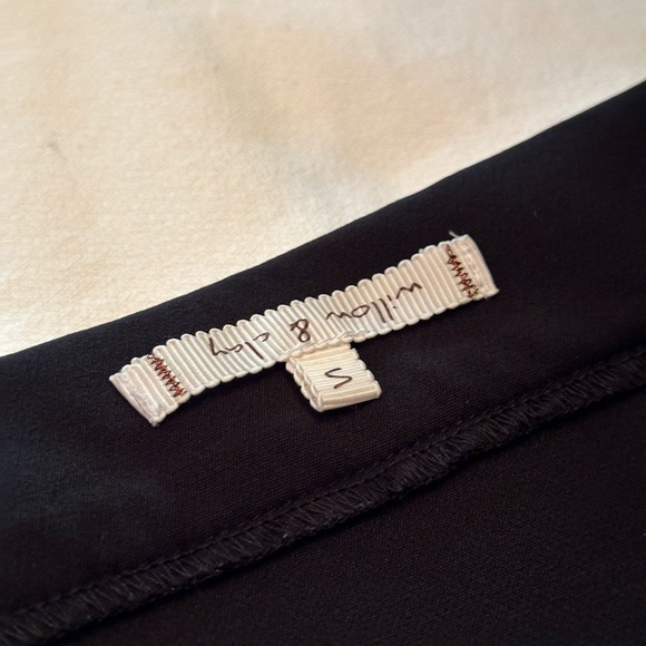 WILLOW AND CLAY - OFF THE SHOULDER TOP - Picture 2 of 2